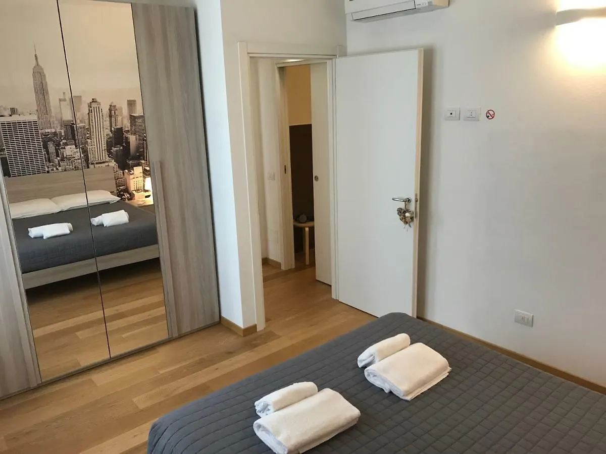 Sarah Apartment Verona Fiera 0*,  Italy